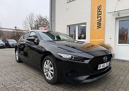 Mazda 3 Lim. 5-trg. Basis=Navi-Sitzheiz-8Fach Bereift=