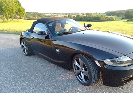 BMW Z4 Roadster 2.0i / Unfallfrei/ Spritsparend