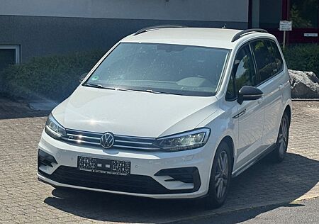 VW Touran Volkswagen 2.0 TDI R-Line
