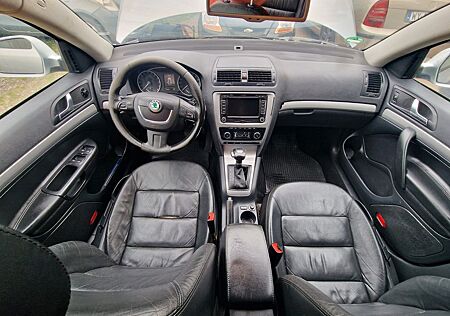 Skoda Octavia 2.0 TDI DSG Elegance Combi Elegance