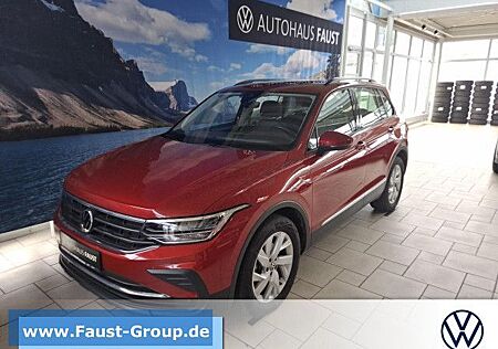 VW Tiguan Volkswagen 2.0 TDI Life DSG 4M Panodach AHK Navi LED