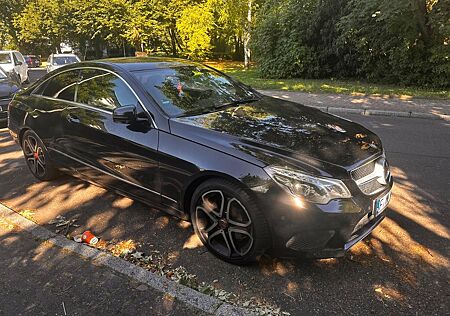 Mercedes-Benz E 200 Coupé -