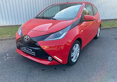 Toyota Aygo (X) Aygo -play touch Kamera Bluetooth TÜV NEU