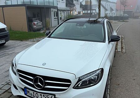 Mercedes-Benz C 220 d 4MATIC T AVANTGARDE Autom. AVANTGARDE