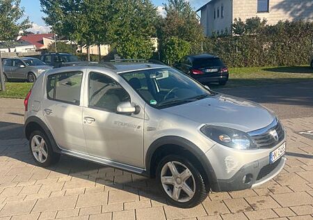 Dacia Sandero Stepway 1,6 Original 66.000 Km