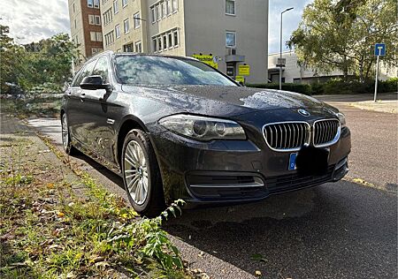 BMW 525 gebraucht kaufen BMW 525d xDrive Touring A Modern Line Modern Line