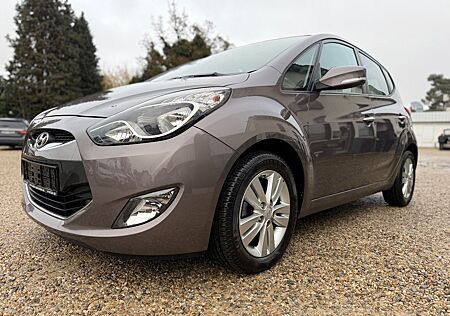 Hyundai ix20 FIFA world Cup Edition*LEDER*KLIMAAUTO*PDC*