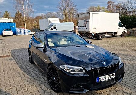 BMW M550d xDrive Touring Vollaustattung