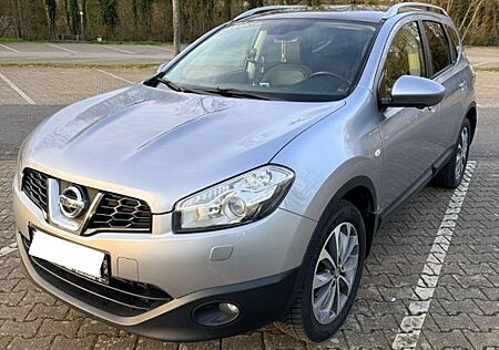 Nissan Qashqai+2 Qashqai+2 1.6 dCi Tekna VOLL NAVI BOSE 18 ZOLL