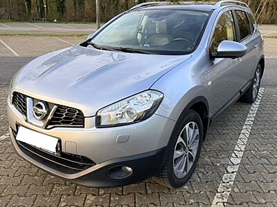 Nissan Qashqai+2 1.6 dCi TEKNA 360 BOSE NAVI PANO SCHEC