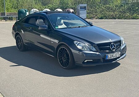 Mercedes-Benz E 250 Coupé BlueEFFICIENCY AVANTGARDE ...