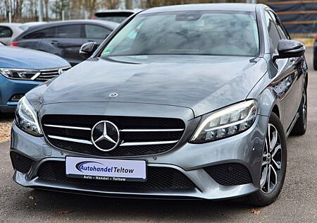 Mercedes-Benz C 300 Limousine *Night Paket *LED *Ambiente
