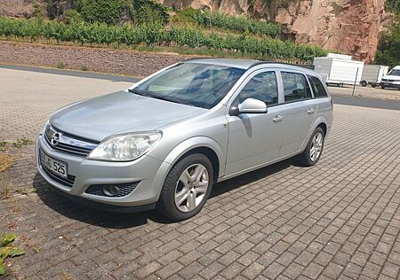 Opel Astra Caravan 1.9 CDTI Selection 74kW Selection