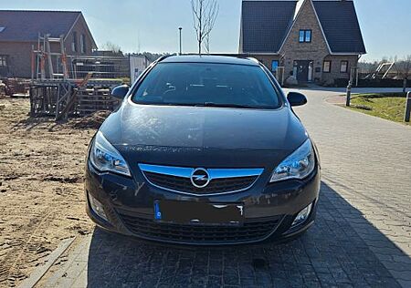 Opel Astra Sports Tourer 1.4 ecoFLEX Selection Se...