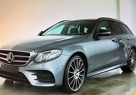 Mercedes-Benz E 400 E400 T AMG 4Matic Comand Distronic AHK Leder