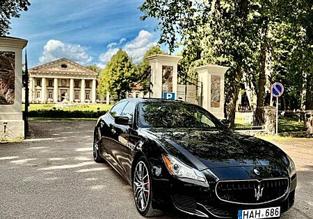Maserati Quattroporte 3.8 V8 GTS Automatik GTS