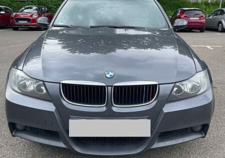 BMW 318i M Packet Klima Tüv 04/27 Sportsitze