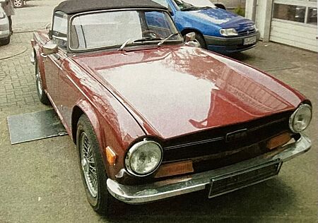 Triumph TR6
