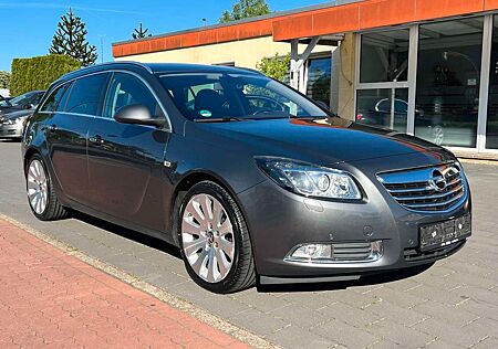 Opel Insignia A Sports Tourer 2.0CDTI Cosmo Leder Xen