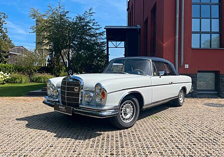 Mercedes-Benz 280 SE Cabriolet (W111)