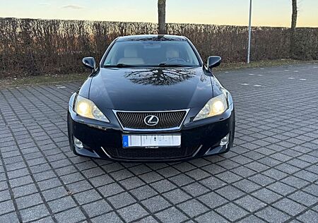 Lexus IS 220 220d Luxury Line