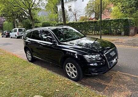 Audi Q5 2.0 TDI DPF S tronic quattro -