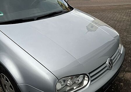 VW Golf Volkswagen 4 - TÜV NEU