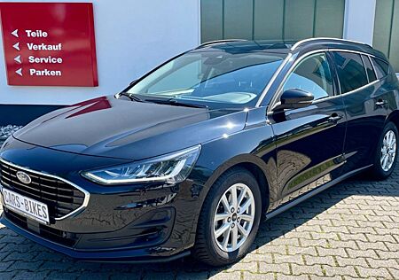 Ford Focus Turnier 1,5 TDCI Eco Blue-LED-Navi-1.Hand