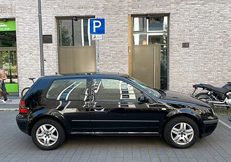 VW Golf Volkswagen 1.4 Basis Basis