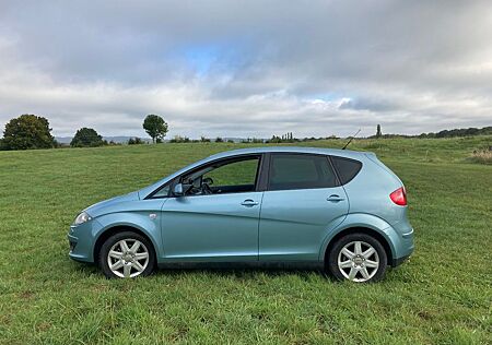 Seat Altea 1.4 *TÜV/AU neu*, 2. Hand, Sonderfarbe