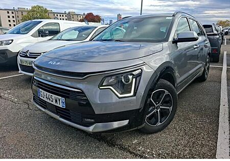 Kia Niro 1.6 GDI HEV Active Aut. Virtual Navi 1/2 L