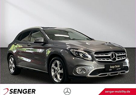 Mercedes-Benz GLA 180 Urban Keyless Totwinkel LED AHK Kamera