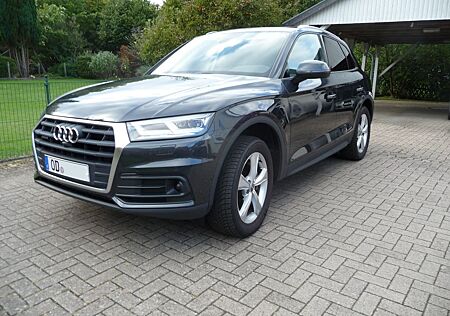 Audi Q5 2.0 TFSI S tronic quattro -Pano Memory Matrix