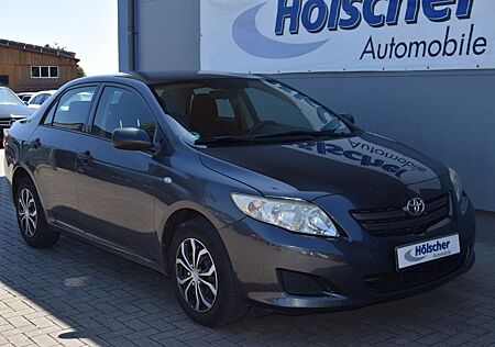 Toyota Corolla Stufenheck/Limosine,,