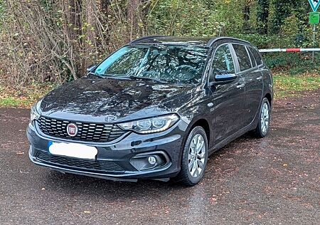 Fiat Tipo 1.4 16V EASY EASY