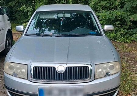 Skoda Superb 2.5 TDI V6 Elegance Tiptronic Elegance