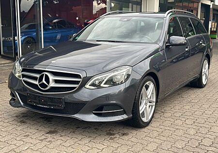 Mercedes-Benz E 220 BlueTec Aut. NAV/ T-LEDER/ TÜV/ AHK