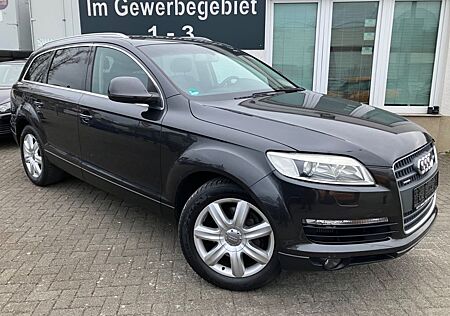 Audi Q7 3.0 TDI quattro NAVI-AHK-LEDER-XENON-7.SIZTER