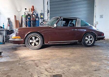 Porsche 911 Urmodell 911 T Targa