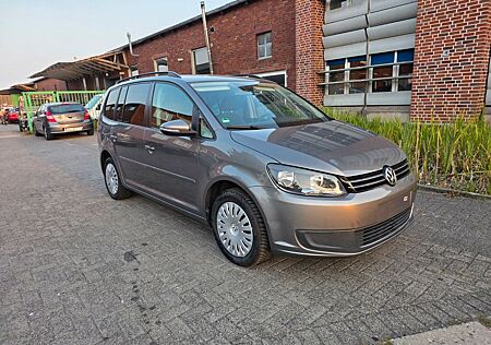 VW Touran Volkswagen Comfortline BMT