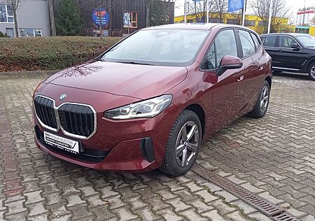 BMW 218i Active Tourer /Komfortzg./AHK/Parkassi/Fern