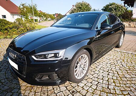 Audi A5 40 TFSI Sportback / Vollleder / Schiebedach