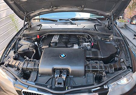 BMW 116i 2.0 Benzin - TÜV 09/27
