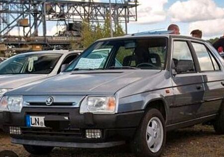 Skoda Favorit