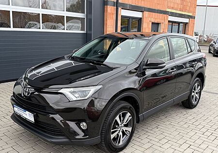 Toyota RAV 4 Allrad *1 HAND*NAVI*TEMPO*KAMERA*SHZ*