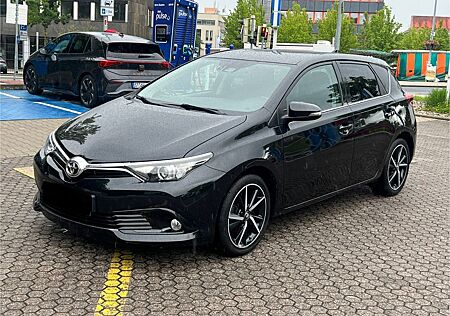 Toyota Auris Edition-S+ 1,2-l-Turbo *ALU CAM MFL TÜV*