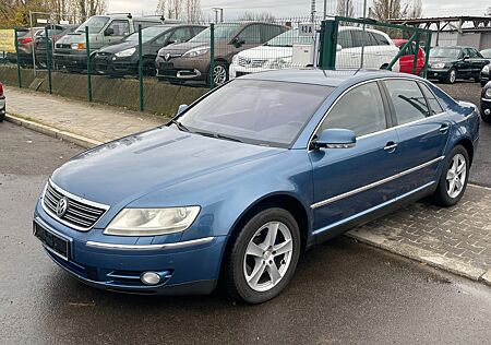 VW Phaeton Volkswagen 3.0 V6 TDI 4MOTION Tiptronic 5-Sitzer