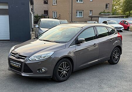 Ford Focus Lim. Titanium*EF*ES*KLIMA*ISOFIX*GARANTIE*