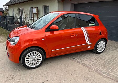 Renault Twingo Electric Vibes ladbar über 220V Hausstckd