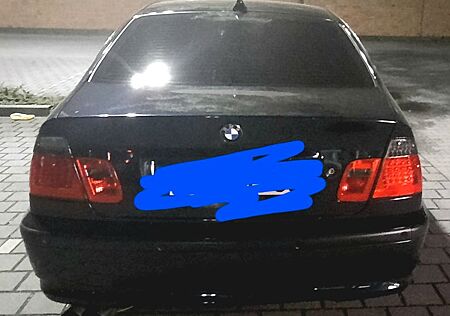 BMW 318i Edition Exclusive Edition Exclusive